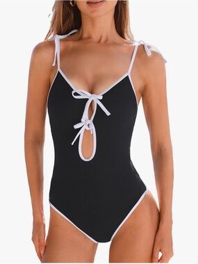 🆕 Cupshe Black Keyhole and Bow One-Piece Swimsuit